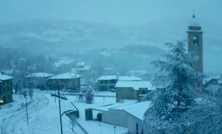 Deboli nevicate previste a Piacenza e provincia il 13 dicembre, Corazzon di 3B Meteo: "Una giornata tipicamente invernale, a Natale invece previste massime di 12 gradi" - AUDIO
