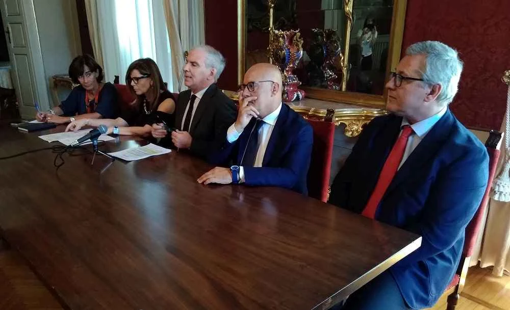 Nasce l’unità cinofila per la polizia locale: “Contrastare lo spaccio davanti alle scuole” – AUDIO