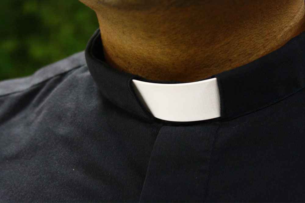 Sacerdote