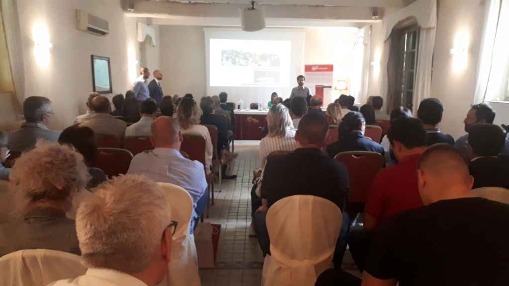 La protezione dei dati personali La protezione dei dati personali