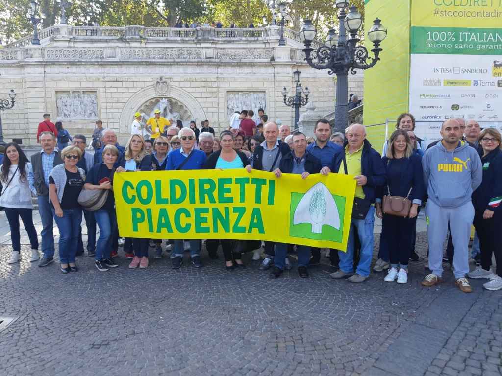 piacentini su un pullman
