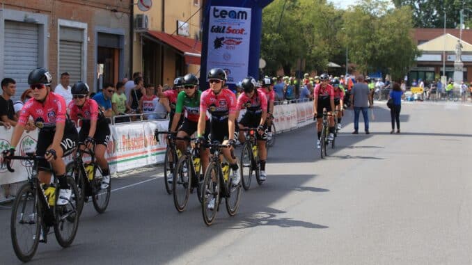 vo2 team pink