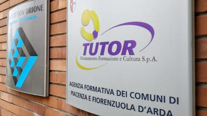 Tutor