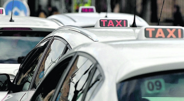 Taxi