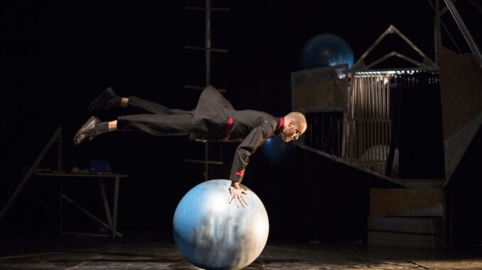 Prosegue la rassegna Rido Sogno e Volo il 26 marzo con “Sic Transit”