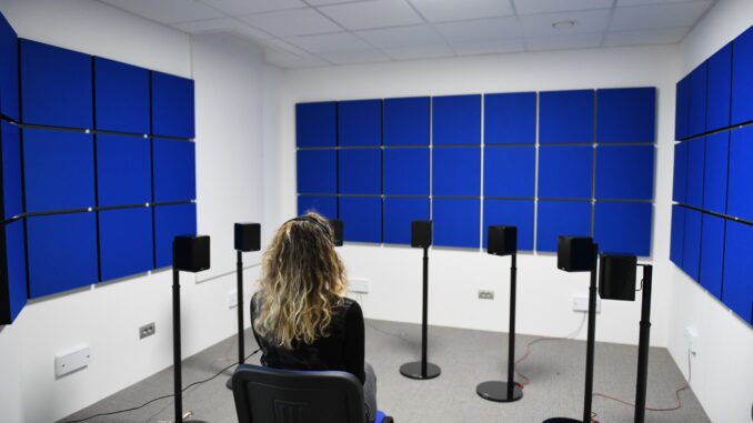 Autorevole pubblicazione riconosce il primo posto per il numero di interventi di impianti Cocleari e su orecchio medio alla Casa di Cura Piacenza - AUDIO