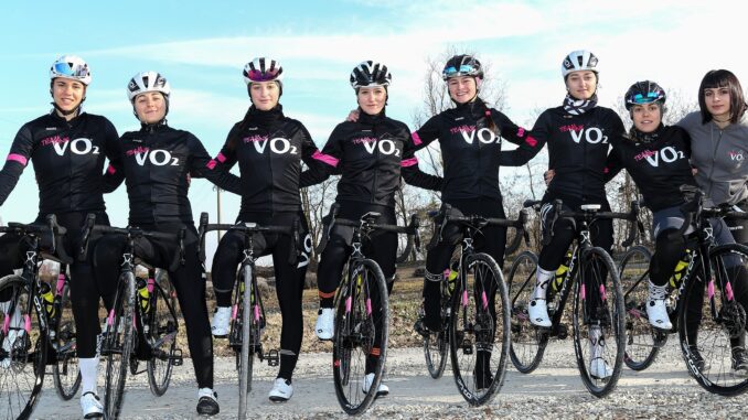 vo2 team pink