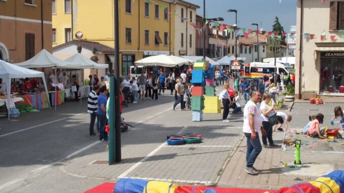 Cuore di mamma: giochi di strada, mercato, musica e gastronomia a Vigolzone domenica 8 maggio