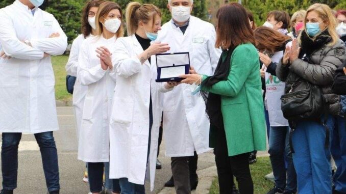 Volontariato in Onda, l’Associazione Gaps (Gruppo Accoglienza Pronto Soccorso): “Siamo un figura di trait d’union tra paziente e personale sanitario” - AUDIO Volontariato in Onda, l’Associazione Gaps (Gruppo Accoglienza Pronto Soccorso): “Siamo un figura di trait d’union tra paziente e personale sanitario” - AUDIO