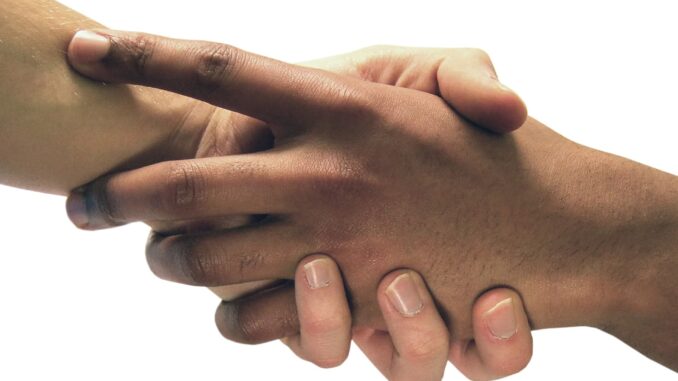 hands-4859114_1920
