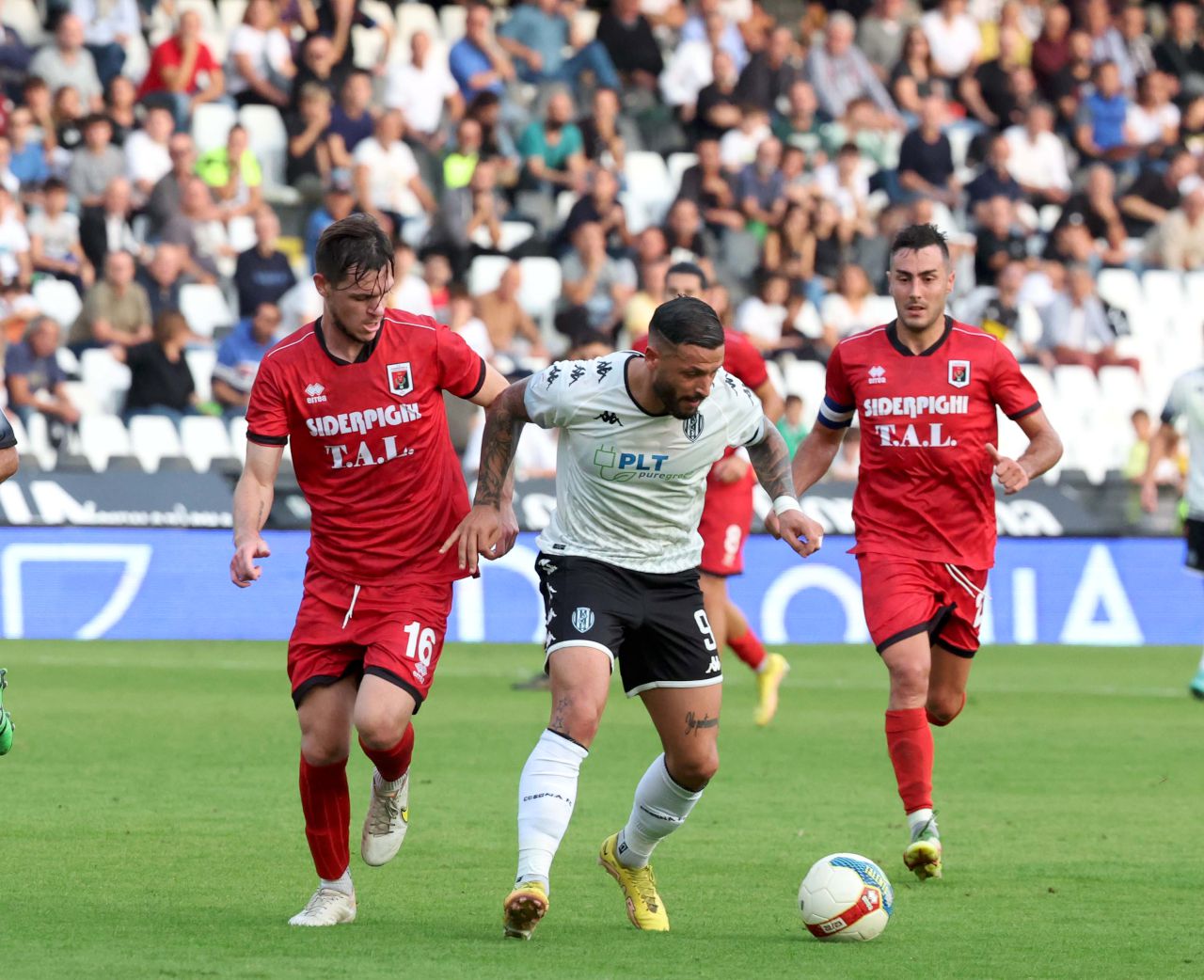 Un gran Fiorenzuola stoppa il Cesena al Pavesi termina 00. Tabbiani