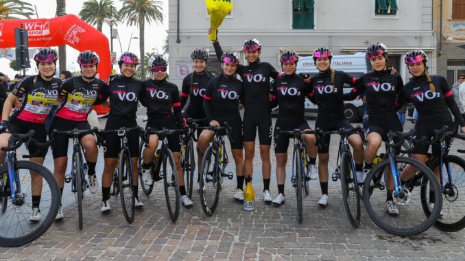 vo2 team pink