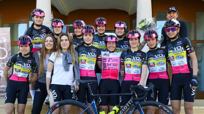 vo2 team pink