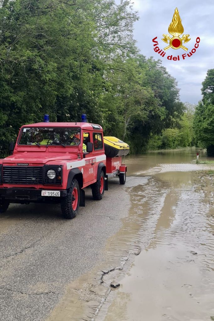 vigili del fuoco alluvione 