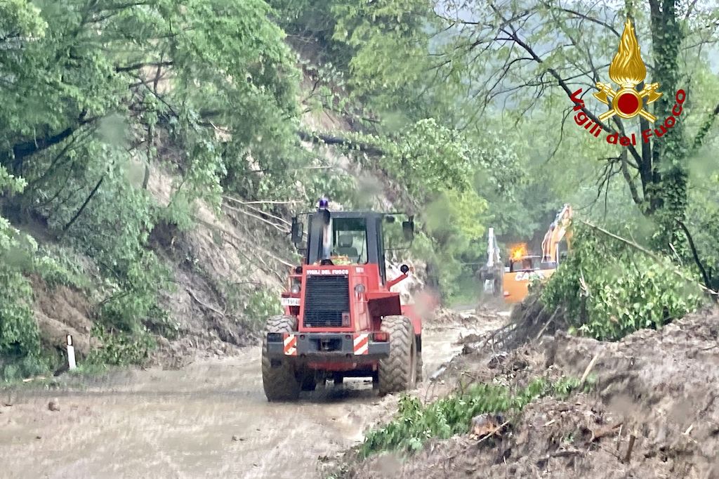 vigili del fuoco alluvione 