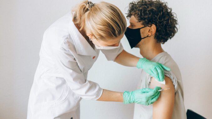 Nuova seduta di vaccinazioni