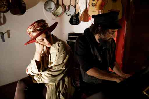 Vinicio Capossela La Cattiva educazione