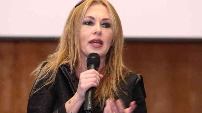 Bruzzone il 27 maggio al Teatro Municipale di Piacenza