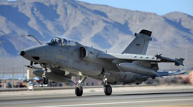 Aeronautica-si-arricchisce-la-collezione-di-velivoli