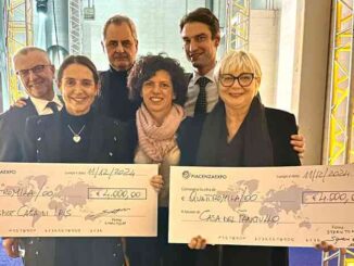 Iris-il-fiore-di-Natale-14-mila-euro-raccolti-dalla-cena-solidale