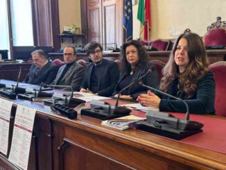 Studenti-universitari-a-teatro-con-la-speciale-promozione