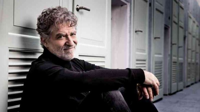 Gioele Dix il 5 febbraio al Teatro Municipale di Piacenza