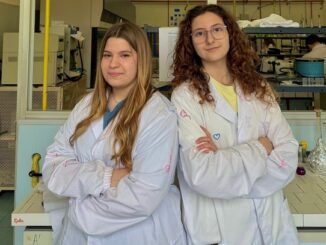 Eccellenze-della-Chimica-studentesse-del-Marconi-alle-Regionali