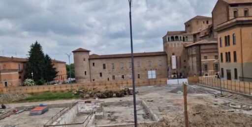Piazza Cittadella, il Tribunale accoglie il reclamo del Comune di Piacenza: corretta l’azione con le contestazioni