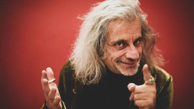 Alessandro Bergonzoni apre il Festival Veleia 2025