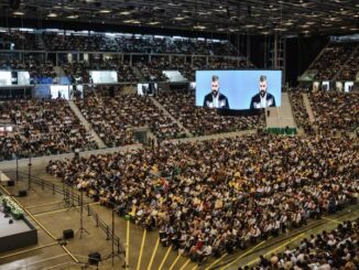 Testimoni-di-Geova-congresso-a-Bologna-tre-giorni-per-parlare-di-8220pura-adorazione8221-oltre-1000-partecipanti-da-Piacenza
