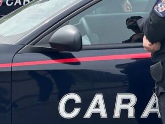 Gragnano perde il controllo e si ribalta