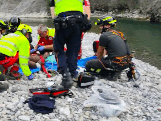 Tuffo nel Trebbia, 28enne rischia di annegare dopo aver battuto la testa