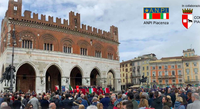 Matteo Bensi in Piazza Cavalli il 2 giugno 2026