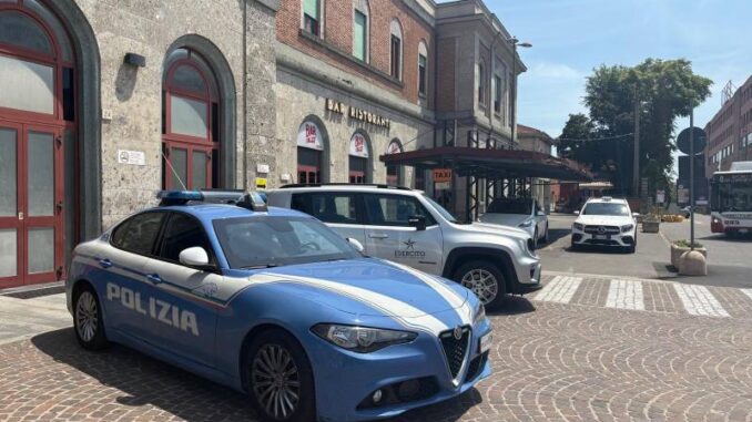 Gli negano una birra, 28enne minaccia i clienti