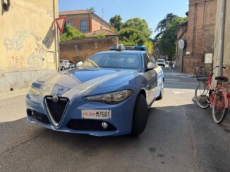 Minacciò i presenti in una struttura di accoglienza, arrestato