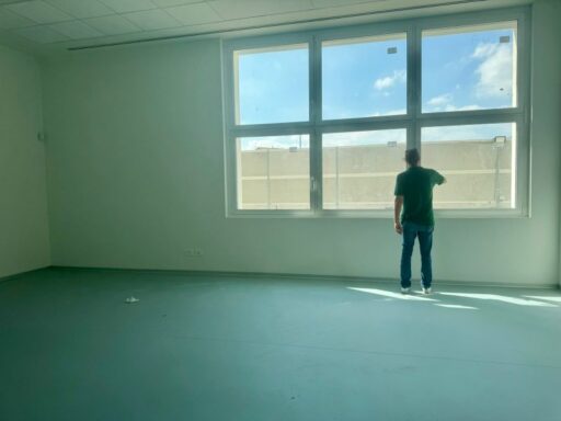Ex Manifattura Tabacchi, sopralluogo nel cantiere della nuova scuola: "Proseguono le ultime attività in vista del nuovo anno scolastico"