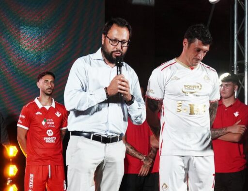 Si alza il sipario in Piazza Cavalli, presentata la nuova stagione del Piacenza Calcio