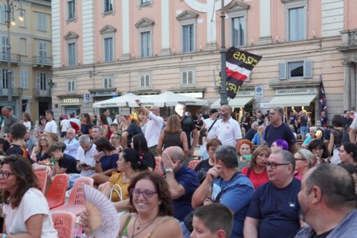 Si alza il sipario in Piazza Cavalli, presentata la nuova stagione del Piacenza Calcio