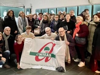Un defibrillatore per la comunità di Rompeggio, ANTEAS al fianco dei piccoli paesi dell'Appennino