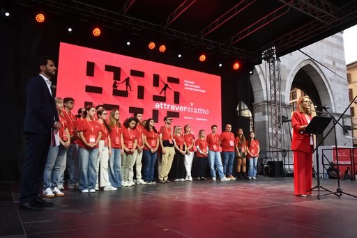 Al via il Festival del Pensare Contemporaneo, insieme per dare risposte alle incertezze del presente: "Non si può attraversare da soli il mondo" AUDIO e FOTO