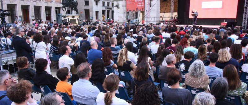 Al via il Festival del Pensare Contemporaneo, insieme per dare risposte alle incertezze del presente: "Non si può attraversare da soli il mondo" AUDIO e FOTO