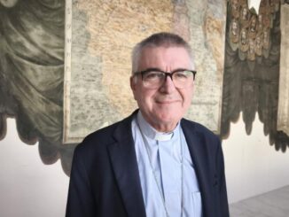 Cena in famiglia, monsignor Cevolotto: "Piazza Duomo torni a essere di tutti, non sia vissuta solo in occasioni straordinarie"