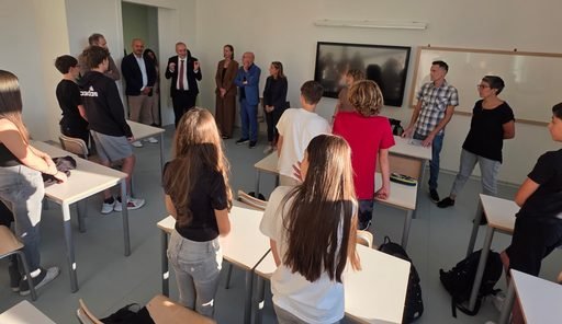 Ex Manifattura Tabacchi, suona la prima campanella nella nuova scuola. Tarasconi: "Una grande emozione, Piacenza torna ad aprire una scuola dopo tantissimo tempo"