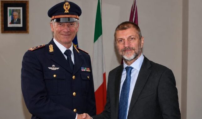 Fausto Gaudenzi raggiunge la pensione, per 38 anni in servizio alla questura di Piacenza