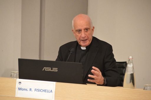 Monsignor Fisichella chiude il Fol in Fest: "La speranza ci accompagni sempre nella nostra risalita, come dal Purgatorio al Paradiso"