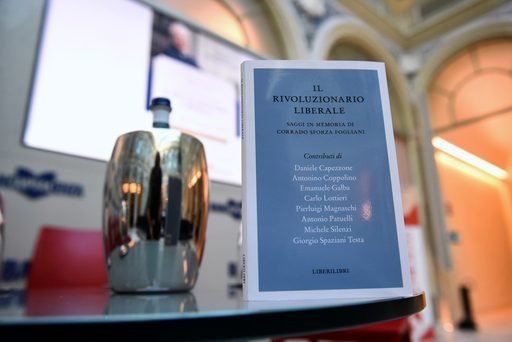 Omaggio a Corrado Sforza Fogliani con un libro: "Voleva un futuro più umano e sereno per sé e per gli altri"