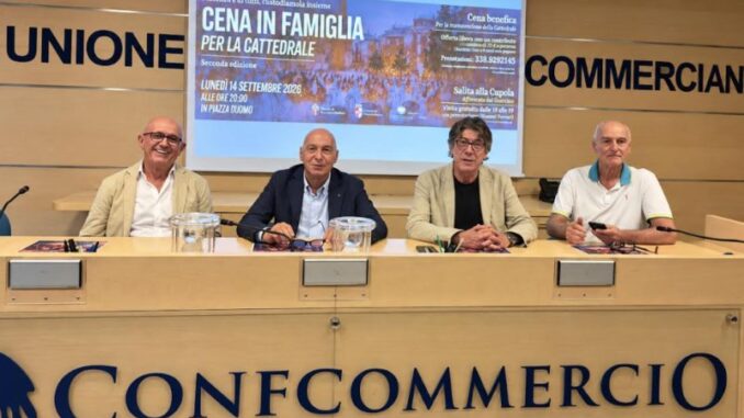 Piazza Duomo torna a tavola con la "Cena in famiglia per la Cattedrale", lunedì 14 settembre la seconda edizione