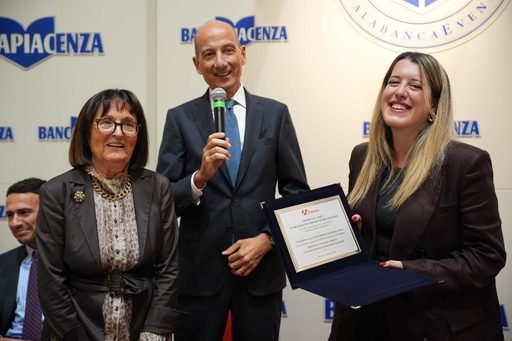 Premio "Corrado Sforza Fogliani" alla laureata dell’Università Cattolica Ludovica Bora