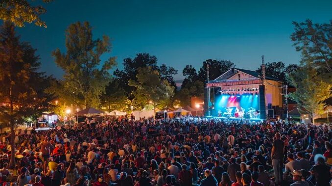 Prosegue Piazza Grande Tour 2026 fino al 18 settembre. A Gazzola il 4 settembre i Gemelli Guidonia e il 5 il cabaret di Carmine Faraco