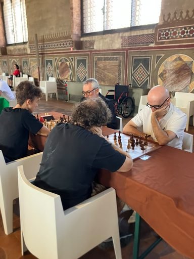 Scacchi, oltre cento giocatori a Palazzo Gotico per il quarto Semilampo Internazionale "Città di Piacenza"